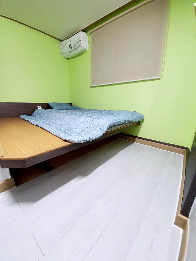 Twin Panda Guesthouse Seúl Exterior foto